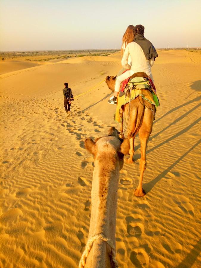 Hotel Desert Bloom Jaisalmer Exteriör bild